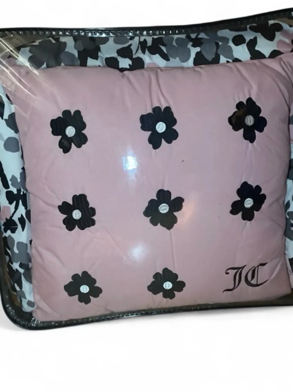 Juicy Couture 4-Piece Queen Printed Bed Set - Black Pink Floral Camo Comforter